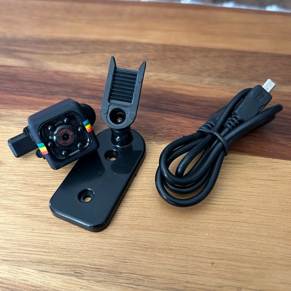 Mini camera - Picture 2 of 4